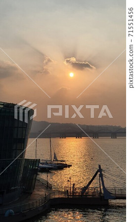 Han River Sebit Island 71551456