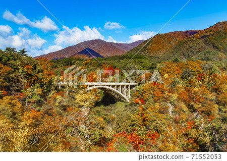 Naruko Gorge in autumn colors Naruko Gorge Miyagi Prefecture 71552053