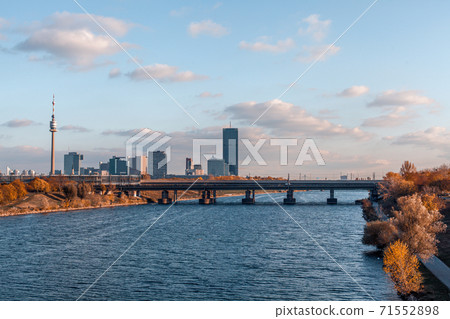 View of Vienna from the bridge on the river Danube 71552898