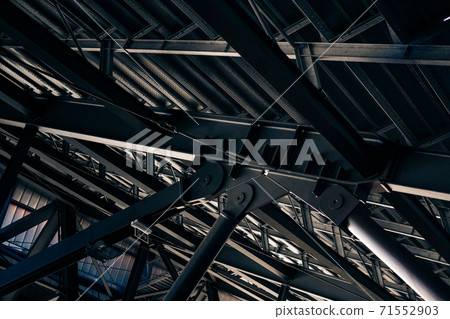 metal load-bearing structure of a large building metal load-bearing structure of a large building 71552903