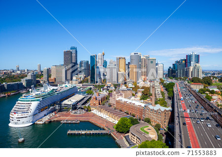 Sydney, the most beautiful port city in the world Sydney, the most beautiful port city in the world 71553883