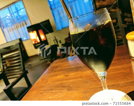 Cafe & bar with wood stove 71555684