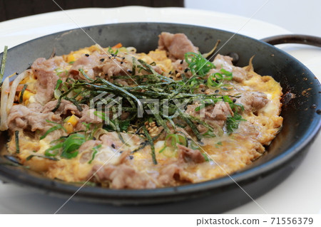 "Beef egg binding" for lunch 71556379