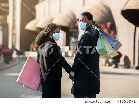 Black Friday shopping for whole family at best discounts during covid-19 Black Friday shopping for whole family at best discounts during covid-19 71556871