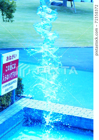 Color flow River transparent transparent (registered in November 2020) Maximum size: M Color flow River transparent transparent (registered in November 2020) Maximum size: M 71558372
