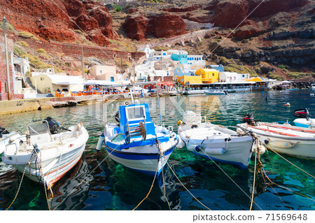 Amoudi bay, Santorini, Greece Amoudi bay, Santorini, Greece 71569648