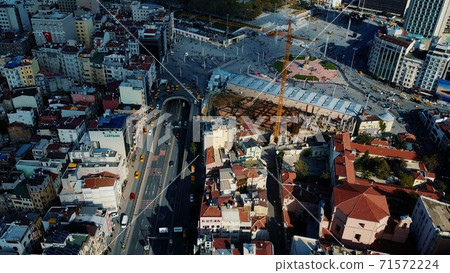 Cityscape Istanbul, Turkey. Photo from the bird's-eye view Cityscape Istanbul, Turkey. Photo from the bird's-eye view 71572224
