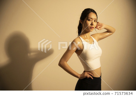 女運動員運動 71573634