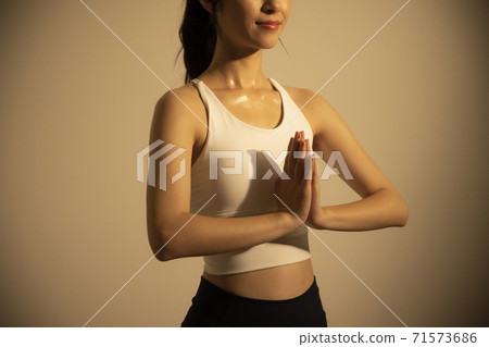 Female athlete sports Female athlete sports 71573686