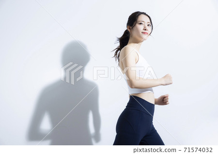 女運動員運動 71574032
