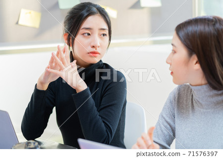 Women business conversation Women business conversation 71576397