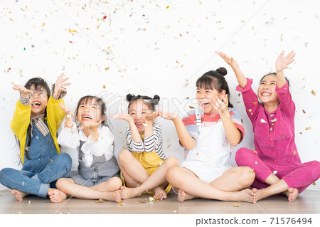 Group of kid, happy 71576494