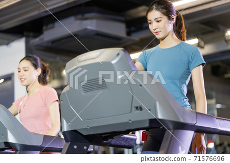 Women workout, gym Women workout, gym 71576696