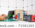 Repair of consumer electronics in the service center 71581265