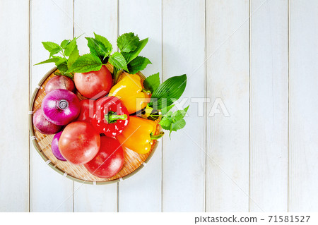 西紅柿，辣椒粉，洋蔥，蔬菜， 71581527