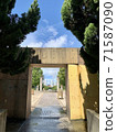[Yokohama] Yamashita Park in fine weather and its surroundings [No people] 71587090