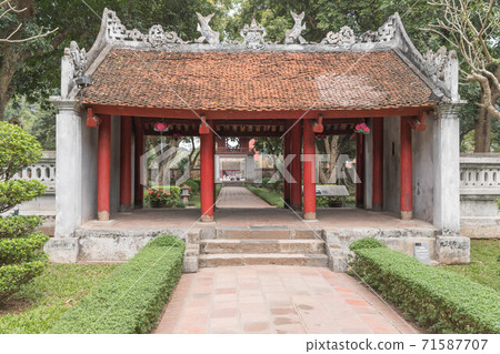 越南河內的文學殿堂 越南河內的文學殿堂 71587707