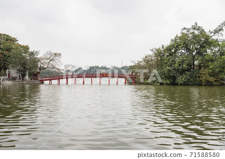 Hoan Kiem Lake in Hanoi, Vietnam Hoan Kiem Lake in Hanoi, Vietnam 71588580