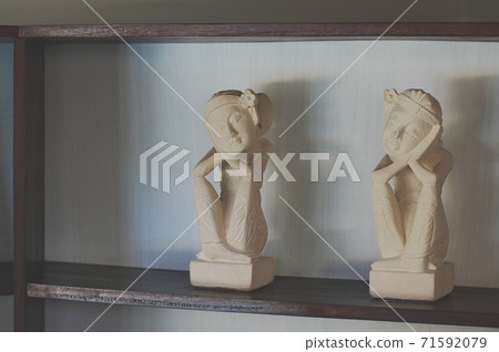 A stone statue of Bali 71592079