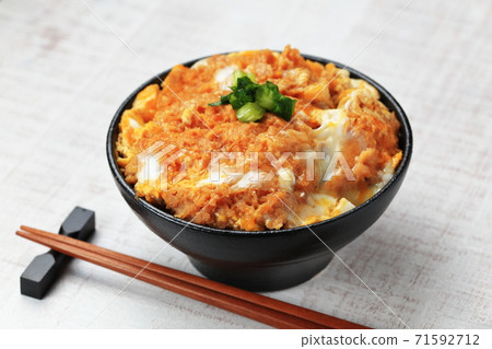 還有一個碗 71592712
