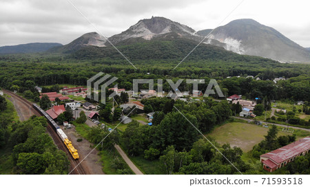 THE ROYAL EXPRESS stopped at Kawayu Onsen Station on the Semmo Main Line THE ROYAL EXPRESS stopped at Kawayu Onsen Station on the Semmo Main Line 71593518
