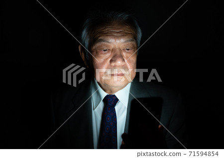 Business image black background Business image black background 71594854