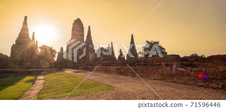 Beautiful sunset ancient stupa in Wat Chaiwatthanaram temple in Ayutthaya Historical Park, a UNESCO world heritage site in Thailand. Beautiful sunset ancient stupa in Wat Chaiwatthanaram temple in Ayutthaya Historical Park, a UNESCO world heritage site in Thailand. 71596446