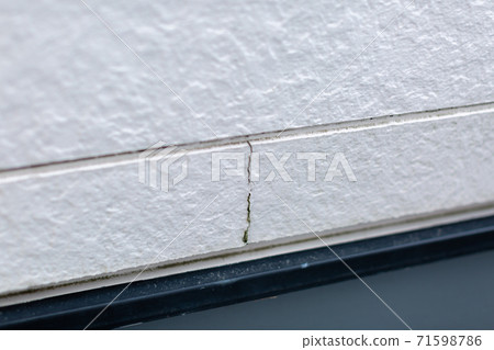 Veranda crack clock 71598786