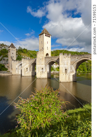 Pont Valentre across the Lot River in Cahors south west France Pont Valentre across the Lot River in Cahors south west France 71599153
