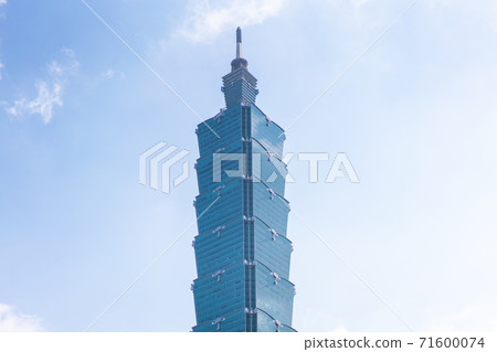 Taipei 101 building during sunset twilight, the highest building in Taiwan Taipei 101 building during sunset twilight, the highest building in Taiwan 71600074