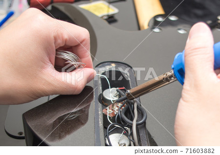 Guitar remodeling repair solder 71603882
