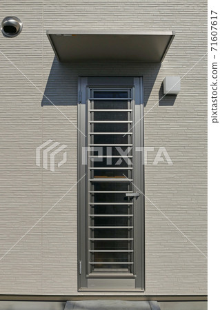 Door of the kitchen Door of the kitchen 71607617