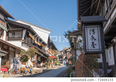 [深秋的Magojuku，喜歡復古驛站的遊客] 71608133