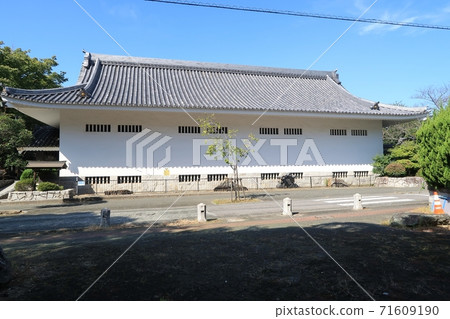 西尾市立博物館 71609190