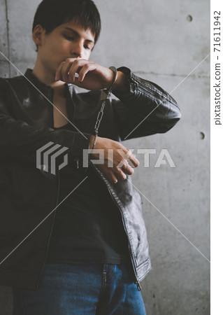 逮捕 男人 男 71611942