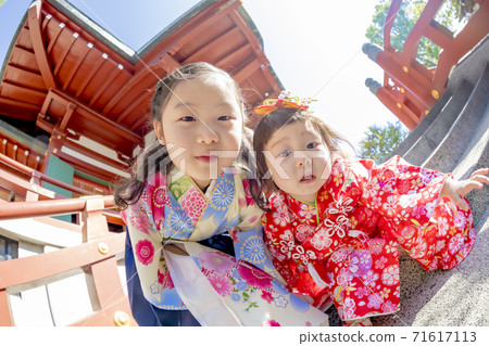 Shichigosan's sister Shichigosan's sister 71617113