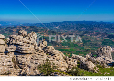 El Torcal de Antequera, Andalusia, Spain, near Antequera, province Malaga. El Torcal de Antequera, Andalusia, Spain, near Antequera, province Malaga. 71618517