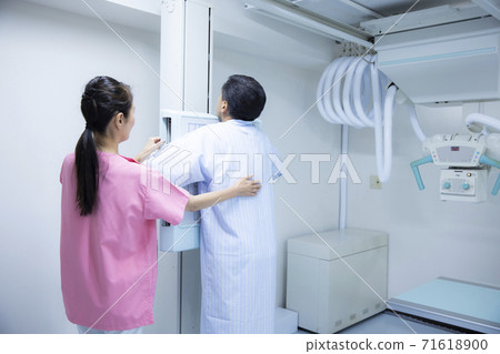 Human dock X-ray Human dock X-ray 71618900
