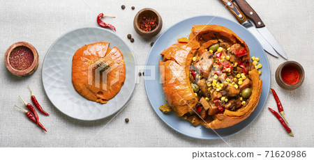 Mexican pumpkin with meat 71620986