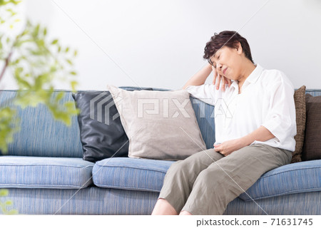 累了的女人 累了的女人 71631745