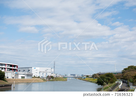 Scenery from around the Shiba River lock to the Shin Shiba River Scenery from around the Shiba River lock to the Shin Shiba River 71636323