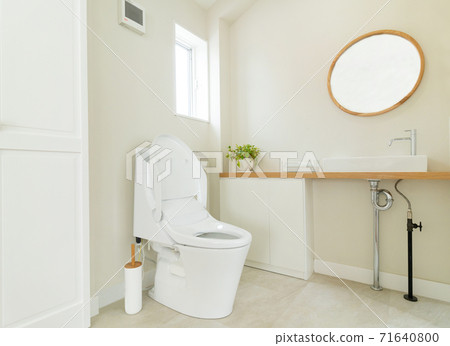 廁所馬桶內部圖像 71640800