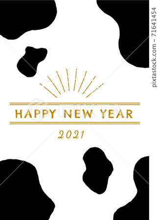New Year's card material with cow pattern vertical New Year's card material with cow pattern vertical 71641454