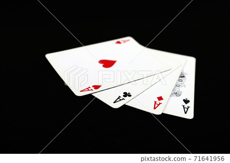 Ace Poker calls for victory 71641956