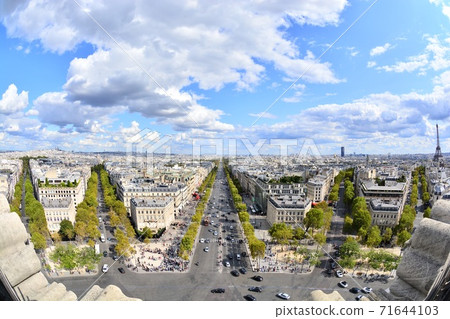 Avenue Champs-Elysees from Arc de Triomphe 71644103