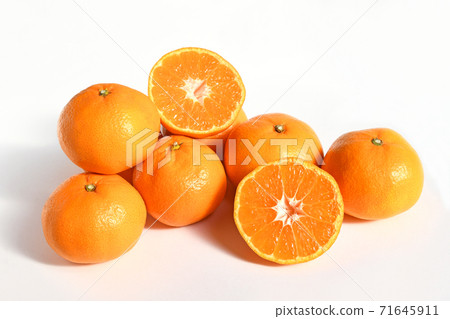 Mandarin orange (Saikai mandarin orange) 71645911