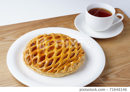 Apple Pie Apple Pie 71648146