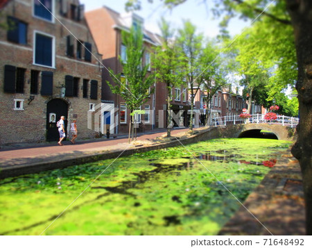 荷蘭代爾夫特西洋鏡風格 71648492