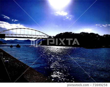 Sea bridge winter 71649258