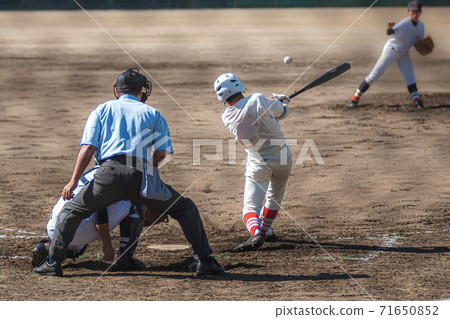 High school baseball game landscape 71650852